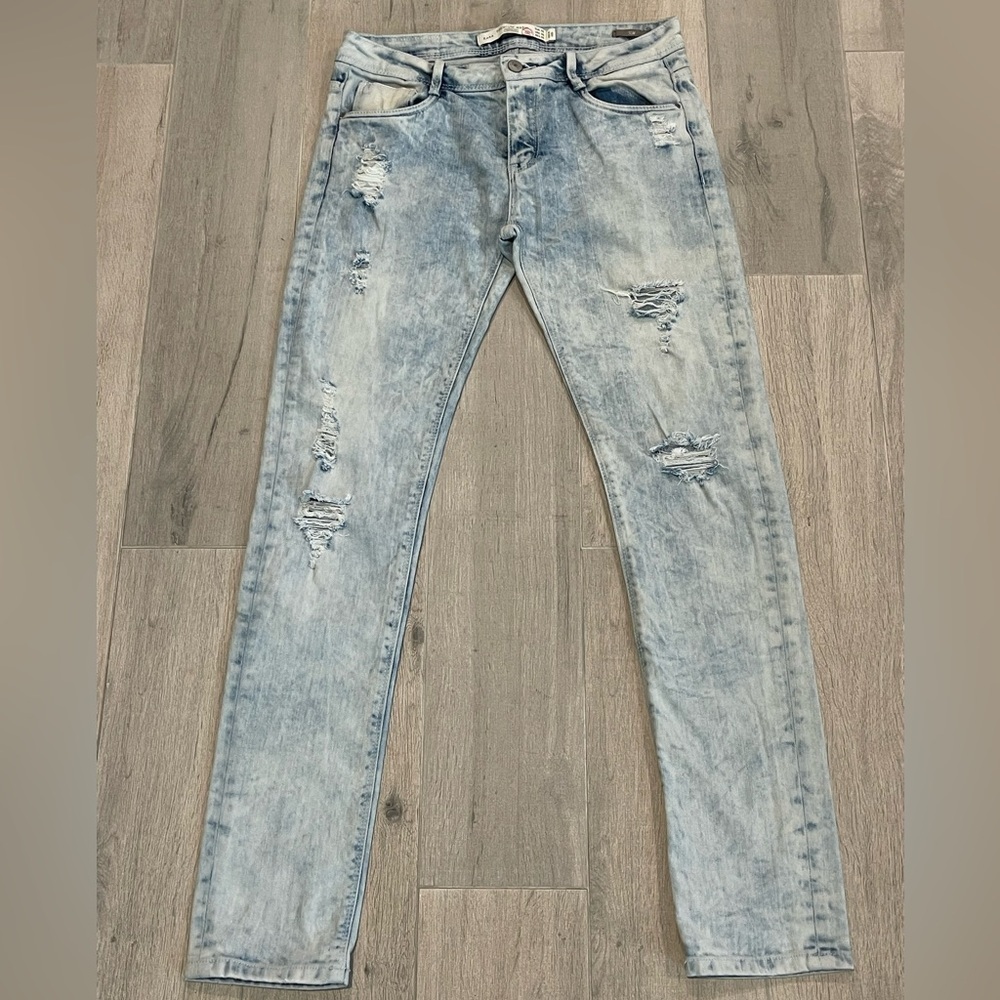 Zara Trafaluc Premium Wash Slim Boyfriend Jeans Size 6, New without tags